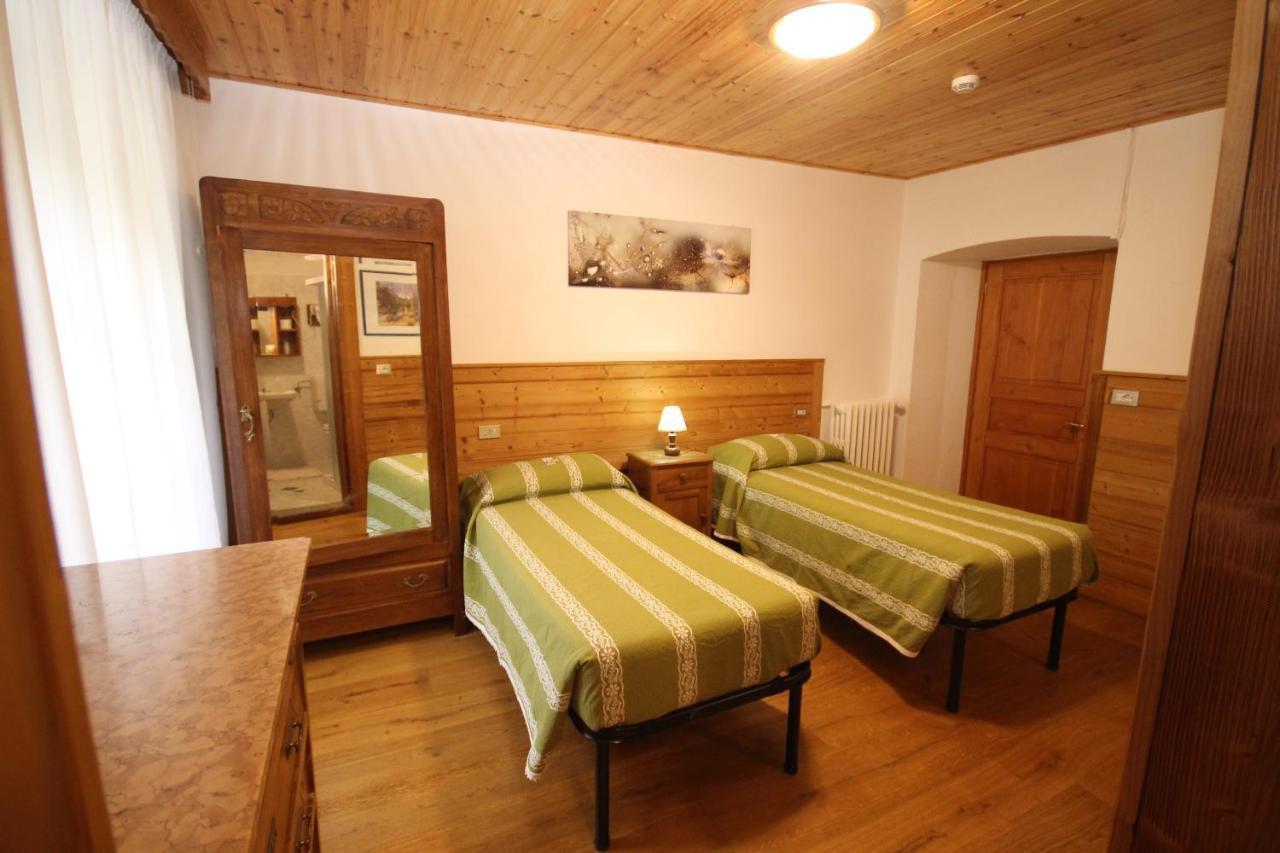 Hotel Col Du Mont Arvier Extérieur photo